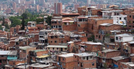 Comuna-13-Medellin.jpg