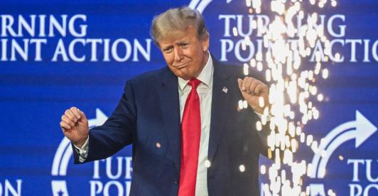 Donald-Trump-tendra-juicio-por-documentos-secretos-en-2024.jpg