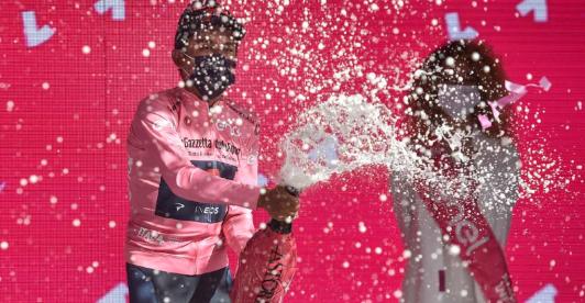 Egan_bernal_giro.jpg