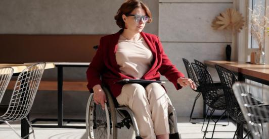 El-70-de-pacientes-con-esclerosis-multiple-tienen-entre-20-y-40-anos.jpg