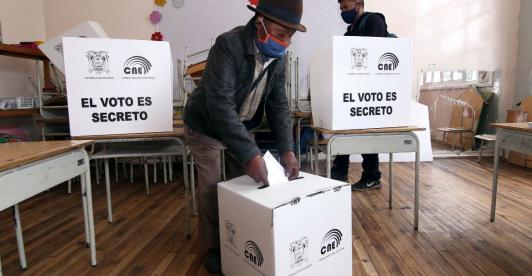 Elecciones_ecuador_domingo.jpg