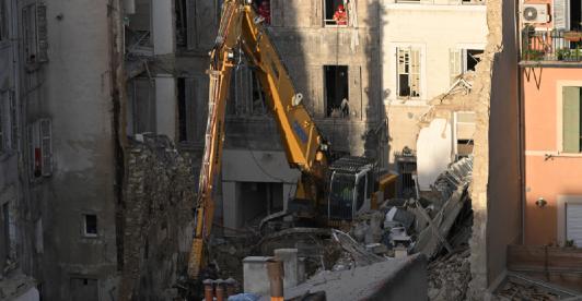 Francia_-al-menos-4-muertos-por-el-derrumbe-de-un-edificio-en-Marsella-1.jpg