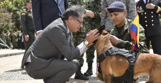 Gobierno-Nacional-condecoro-a-Drugia-la-mama-de-Wilson.jpg