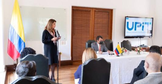 Gobierno-inaugura.jpg