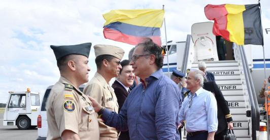 Gustavo-Petro-llego-a-Belgica.jpg