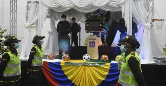 Homenaje-Freddy-Rincon-Colprensa.jpg