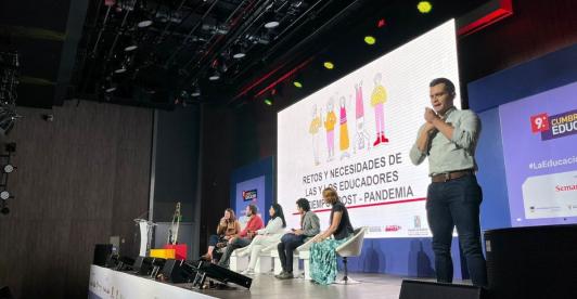 La-lengua-de-senas-no-admite-barreras.jpg