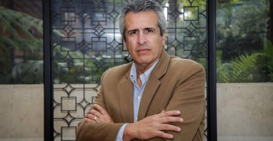 Luis-Fernando-Velasco-1.jpg