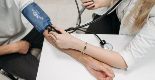 Mas-de-2.000-personas-mueren-cada-hora-por-enfermedades-cardiovasculares-1.jpg
