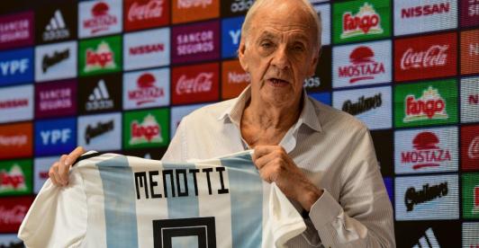 Menotti-Argentina.jpg