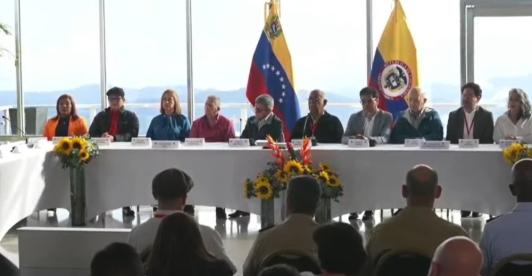 Mesa-de-ngociacion-con-el-ELN-en-Venezuela.jpg