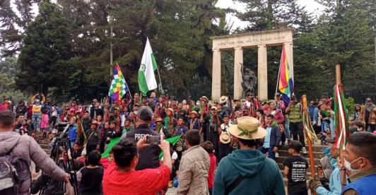 Minga-indigena-en-Bogota.jpg