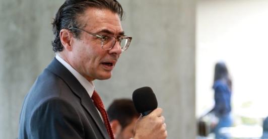 Ministro-Alejandro-Gaviria-habla-sobre-meta-de-las-universidades-publicas-para-2023.jpg