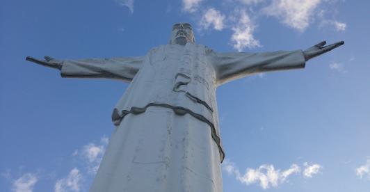 Monumento-Crist-Rey-Cali.jpg