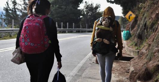 Mujeres-migrantes.jpg