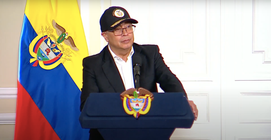 PETRO-Posesion-magistrada.png
