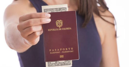 Pasaporte-2023.-Foto_-Adobe-Stock.jpg
