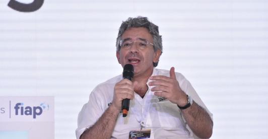 Perfil-Enrique-Gomez-foto-Colprensa.jpg