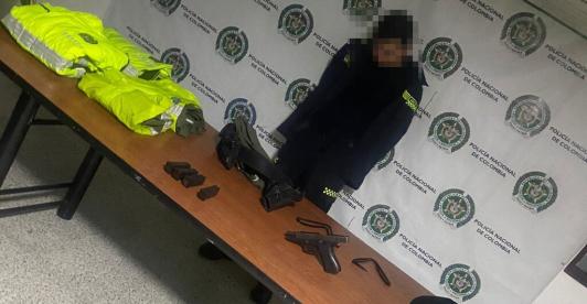 Policia-robo-camioneta-de-alta-gama-en-Bogota.jpg
