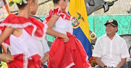 Presidente-Gustavo-Petro-Programa-jovenes-en-paz-1.jpg
