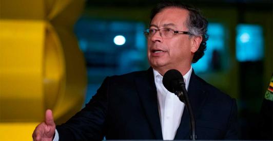 Presidente-Gustavo-Petro-autodestruccion-en-celulares.jpg
