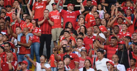 Presuntos-hinchas-del-America-le-propinaron-dos-punaladas-a-periodista-creyendo-que-era-aficionado-de-Nacional.jpg