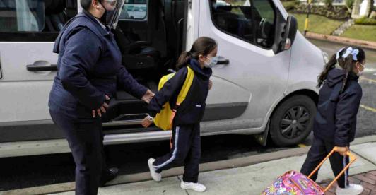 Regreso-de-los-estudiantes-a-los-Colegios-Foto-Colprensa.jpg