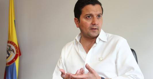 Senador-David-luna.jpg