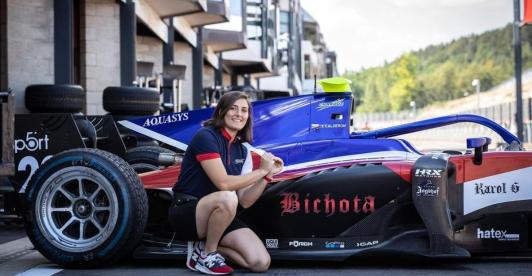 Tatiana-Calderon-orgullosa-Bichota.jpg