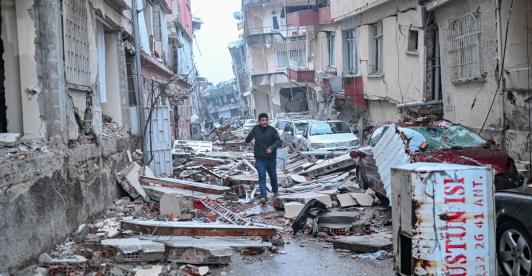 Terremoto-en-Turquia-y-Siria-ya-suma-mas-de-11.200-muertos.jpg