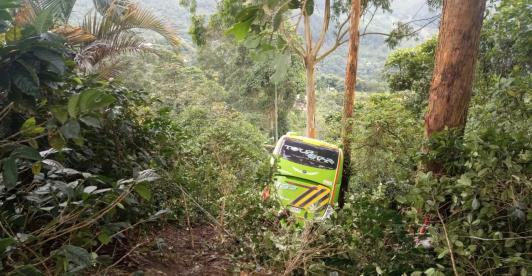 Un-grave-accidente-de-transito-se-presento-en-la-via-Bogota-Villeta.jpg
