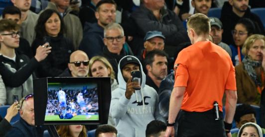 VAR-en-la-Premier-League.jpg