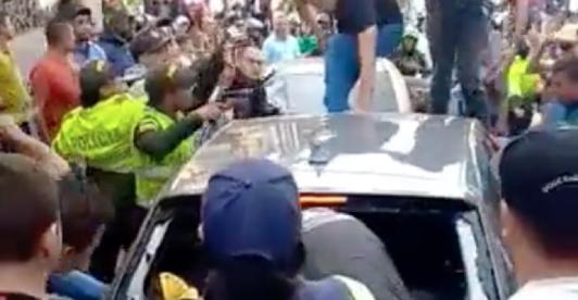 Vehiculo-arrollo-a-transeuntes-en-Manizales.jpg