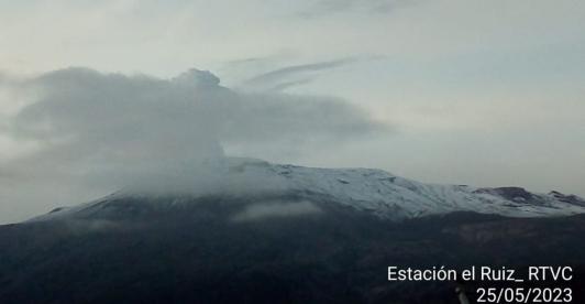 Volcan-Nevado-del-Ruiz-aumento-sismicidad-y-la-ceniza-supero-los-1.800-metros.jpg
