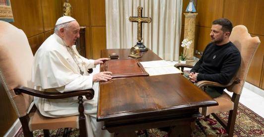 Zelenski-se-reunio-con-el-papa-Francisco.jpg