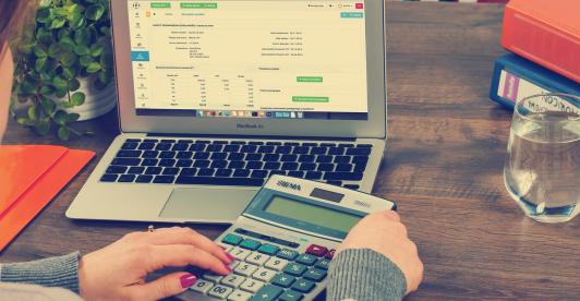 bookkeeping-615384_1280-1.jpg