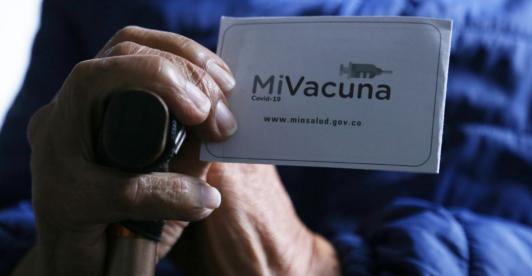 carnet-vacunacion.jpg
