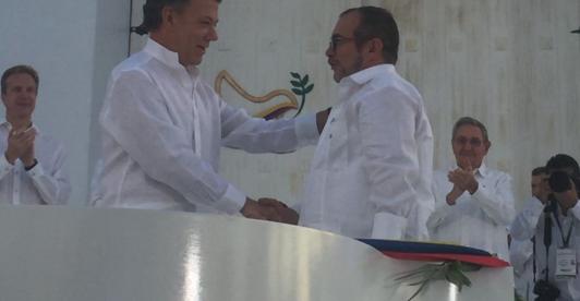 firma-acuerdos.jpg