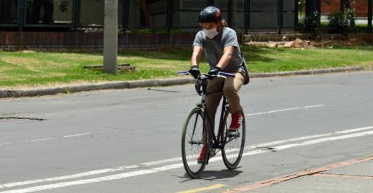 maniobras-peligrosas-ciclistas-bogota.jpg