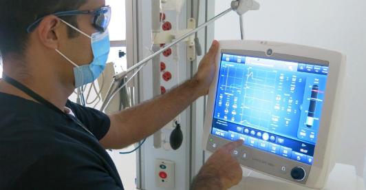 medico-monitor.jpg