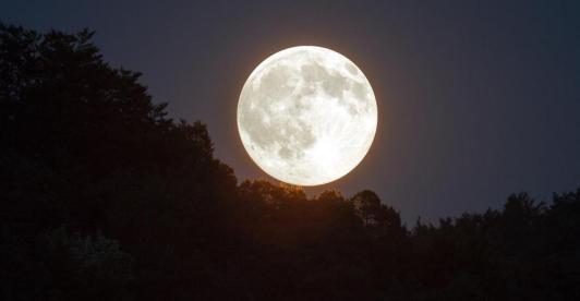 superluna-de-esturion-principal.jpg
