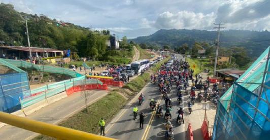 via-Bogota-a-Girardot.jpg