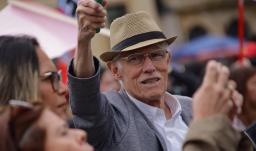 Cadena de afectos recorre Colombia en respaldo al presidente Petro