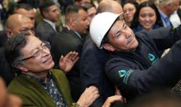 Petro responde a abucheos. / Foto: Presidencia.