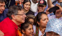 No queremos cambiar la Constitución: Petro sobre Constituyente