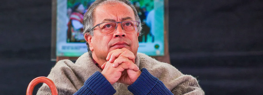 Aprobación del presidente Petro está en 42%, según informe de la Celag