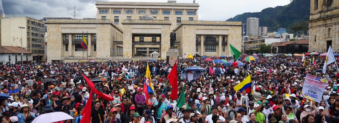 Fecode levanta el paro de maestros tras hundimiento de la Ley Estatutaria de Educación