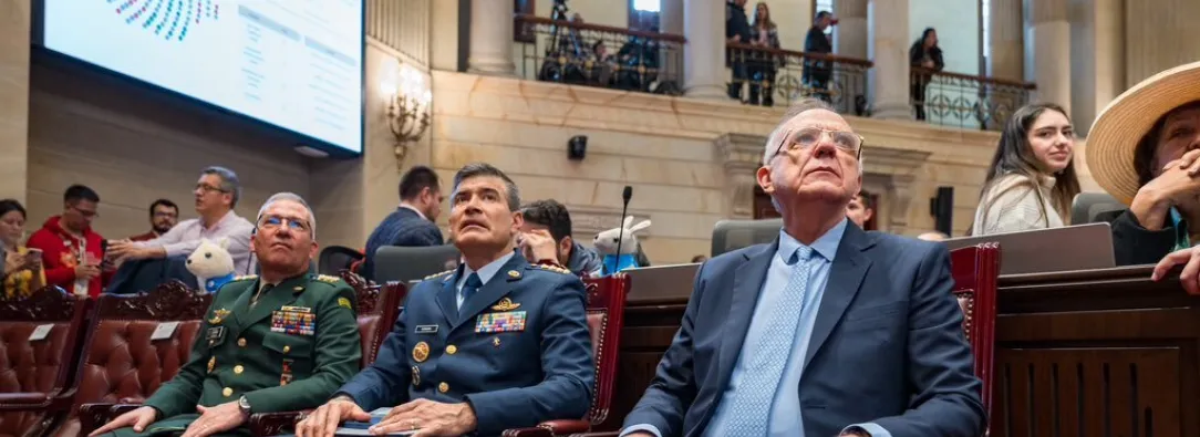 Cámara de Representantes niega moción de censura contra el ministro de Defensa