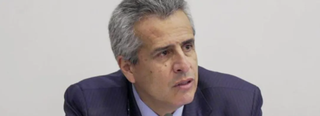 Presidente Gustavo Petro confirma la salida de Luis Fernando Velasco del Ministerio del Interior