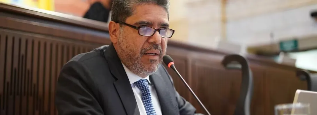  Carlos Hernán Rodríguez fue elegido como el nuevo contralor general